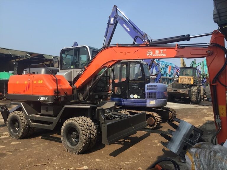 JG95Z wheel excavators sales in Vietnam market